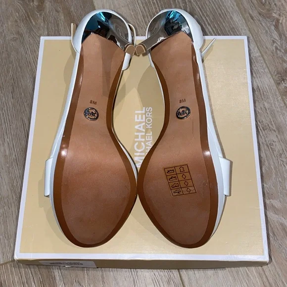 NWT Michael Michael Kors Hutton Sandal Leather Heels 8M - Picture 6 of 7